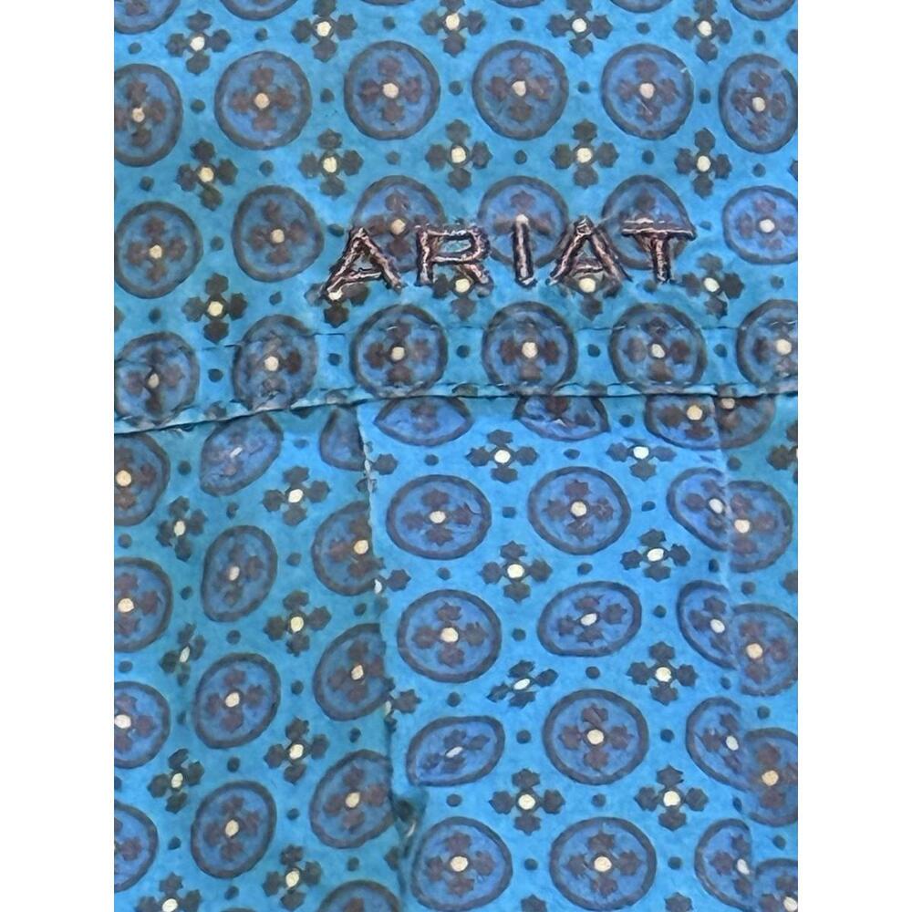 Men’s Ariat Button Down XL Blue Long Sleeve